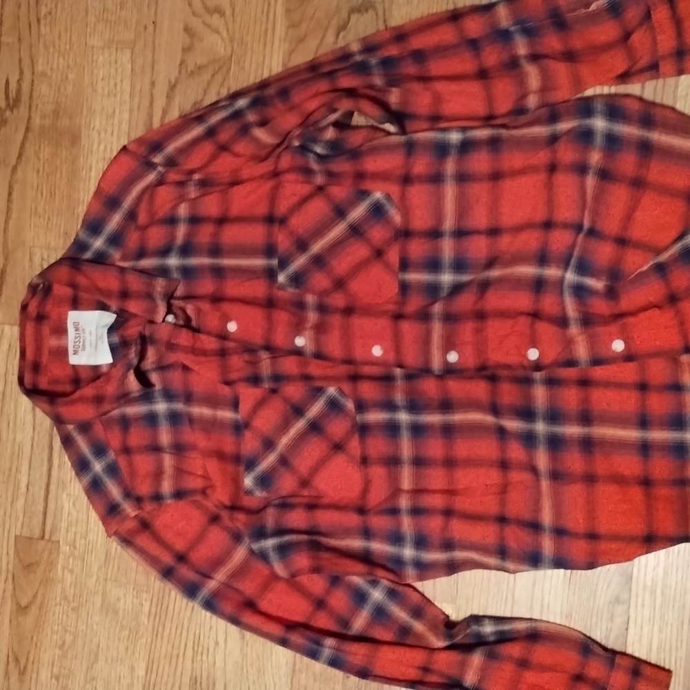 Women's flannel red and blue